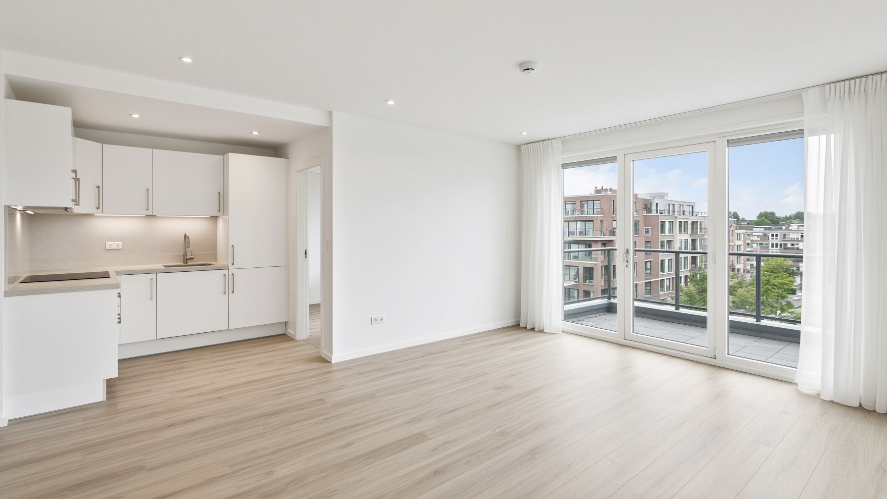Appartement te koop Europalaan 220, 1363 BJ Almere — foto 2 van 3